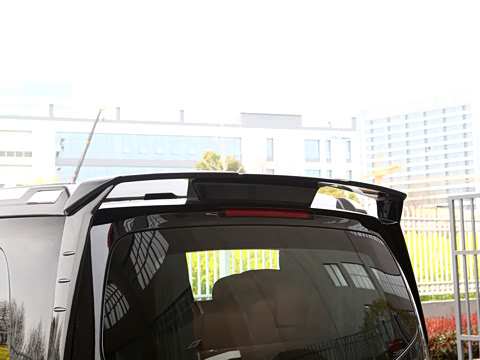 2026�� ����˹LW63