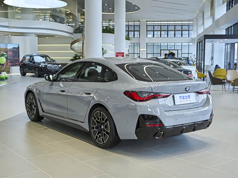2026�� 430i Gran Coupe M�˶���ҹ��װ