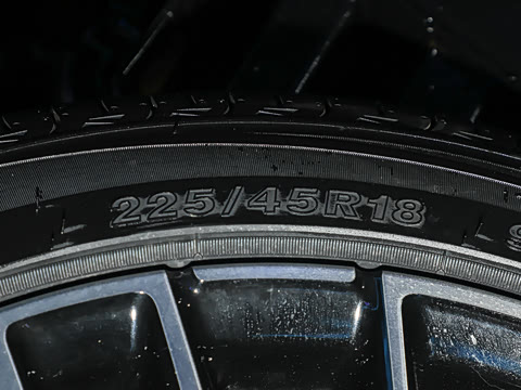 2026�� 1.5L ��϶���