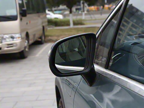 2026�� 500 4MATIC ������