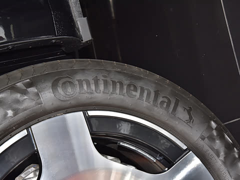 2026�� 2.0T �j�ۺ�Ӱ M500