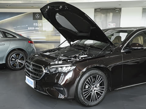 2026�� �Ŀ� E 260 L