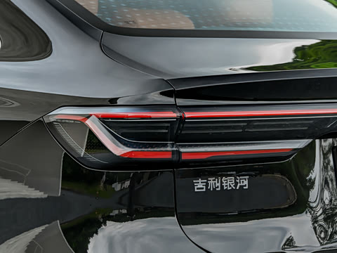 2026�� 220km ������ҫ��