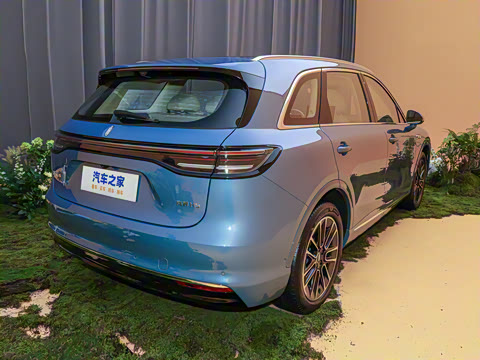 2025�� ���� Max