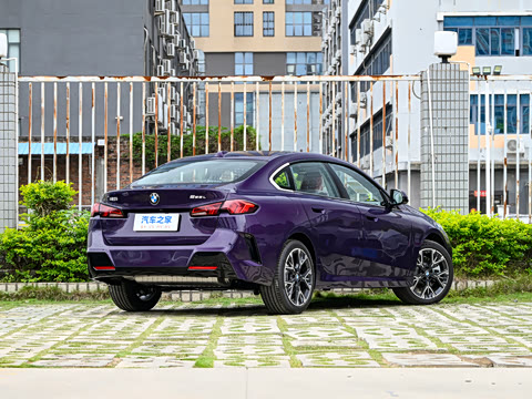 2026�� 225L M�˶���װ