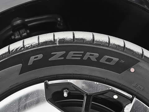 2025�� Hyper�� 70kWh