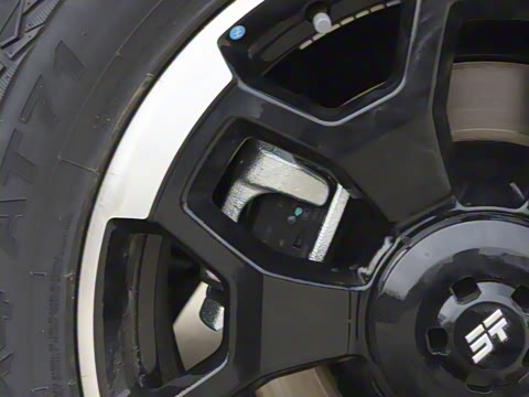 2026�� 211km XWD ����