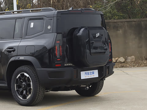 2026�� 211km XWD ����