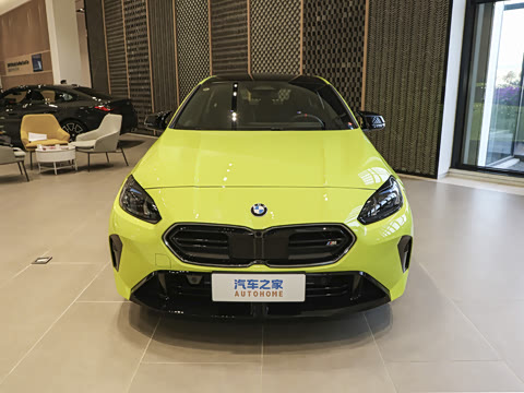 2026�� M235L