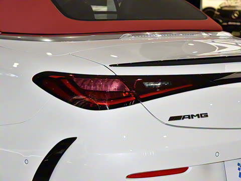 2025�� AMG CLE 53 4MATIC+ ������ܳ�