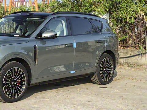 2025�� FREE+ ����Ǭ����