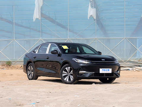2026�� EM-i 235km ̽��+��