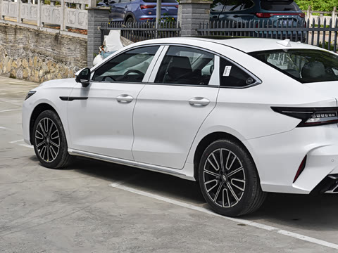 2026�� 1.6T ������
