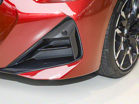 2025�� 225i M�˶���ҹ��װ