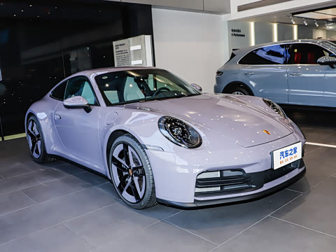 2026�� Carrera 3.0T