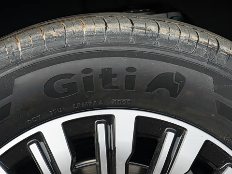 2026�� DM-i 1.5T 218KM ��Խ��