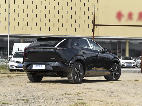 2025�� ����200 Pro