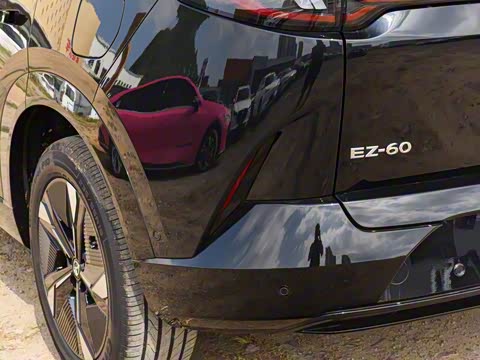 2025�� ����200 Pro