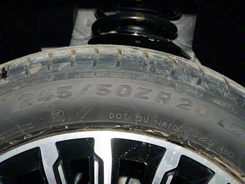 2026�� 2.0T ˫�������������