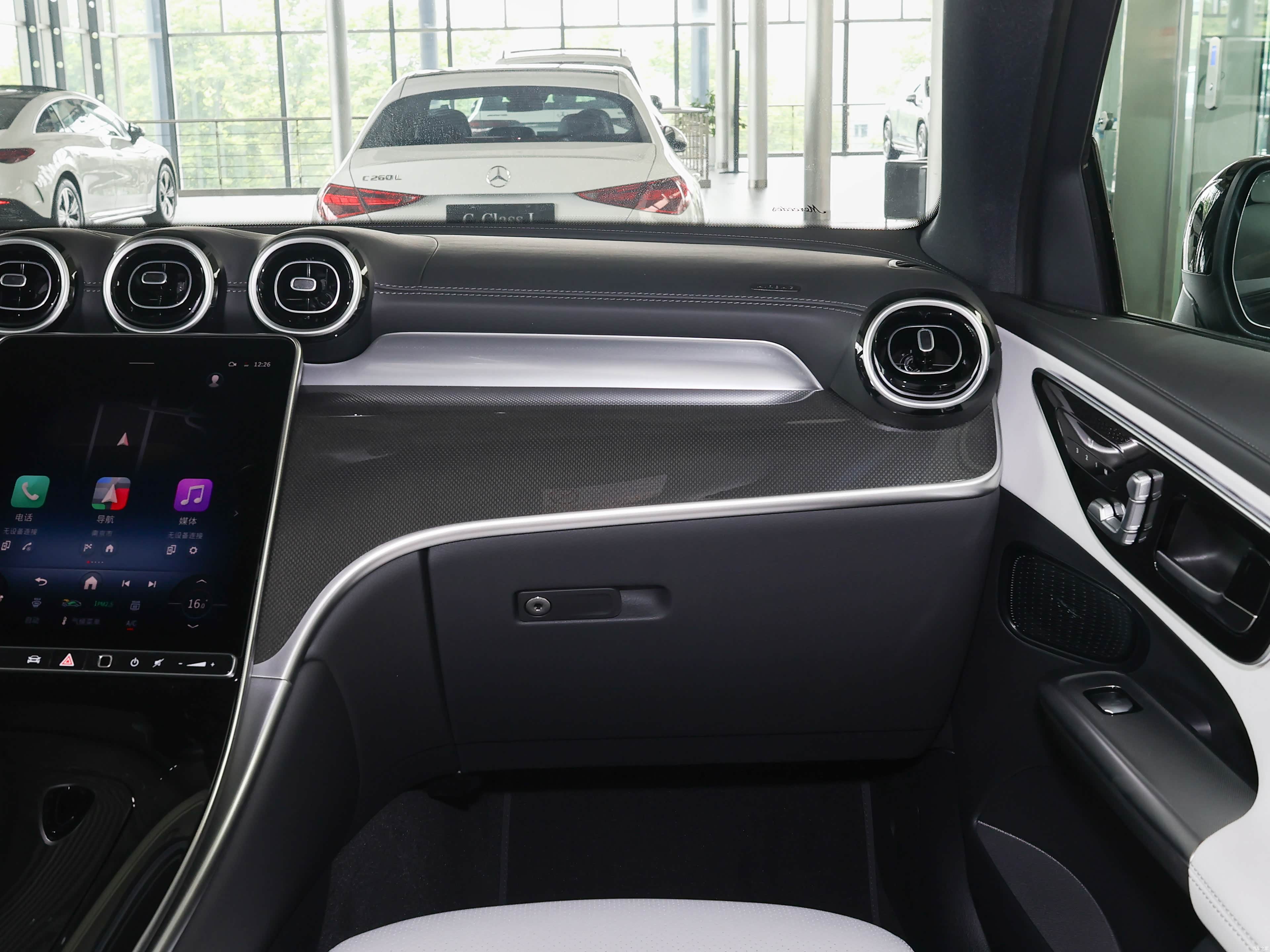Mercedes-Benz GLC, миниатюра 14