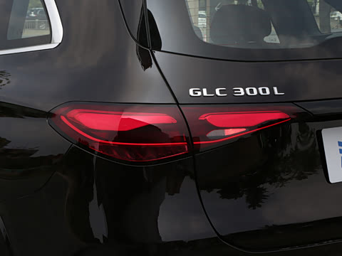 2026�� �Ŀ� GLC 300 L 4MATIC ������ 5��