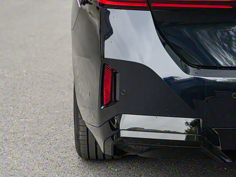 2026�� 530Li ������ M�˶���װ