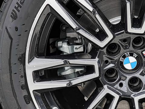 2026�� 530Li ������ M�˶���װ