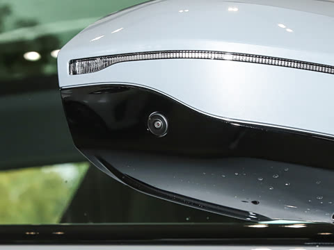 2026�� xDrive30L ������ M�˶���ҹ��װ