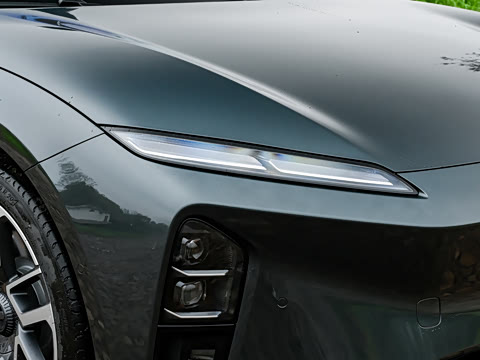 2026�� ��Ȼ�澳�� 100kWh Touring