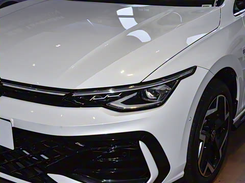 2026�� 300TSI R-Line