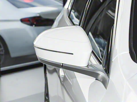 2026�� eDrive 35L M�˶���װ