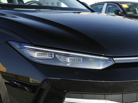 2026�� Pro 300TSI ���ݰ�