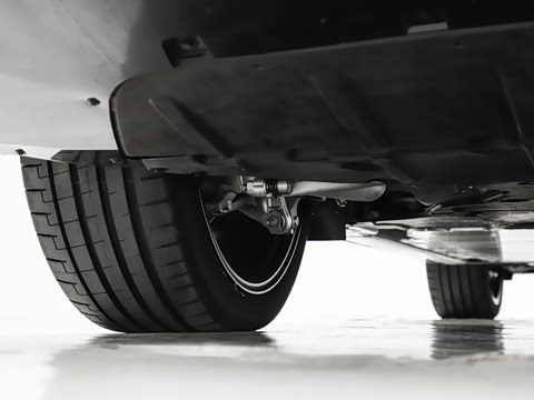 2025�� 102kWh ��ƽ���ر��