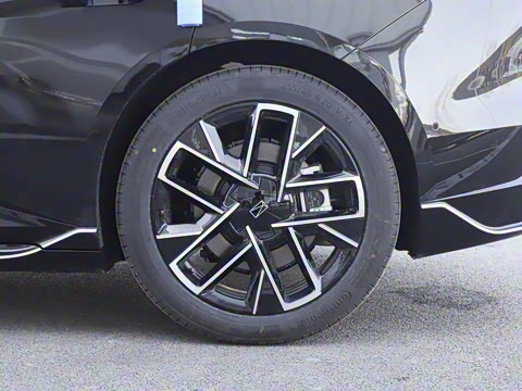 2025�� Elite���̰�