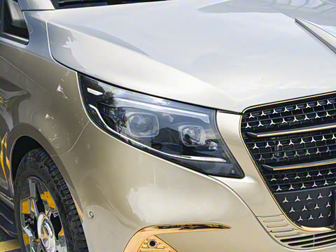 2025�� 2.0T �����