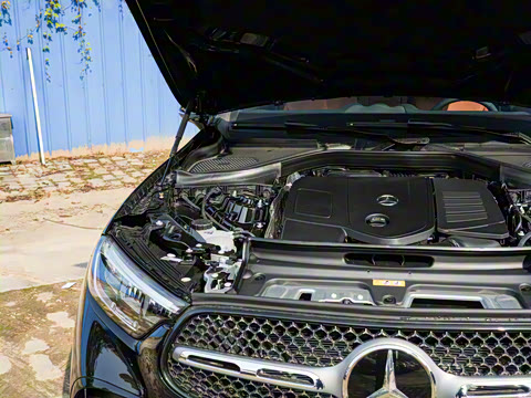 2026�� GLC 260 L 4MATIC ������