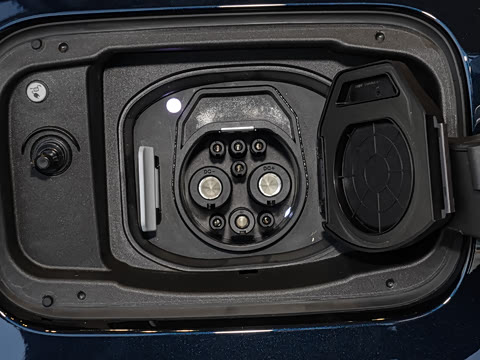 2026�� �Ŀ� eDrive 35 L