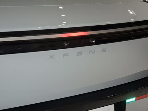 2025�� 702 ������ Ultra