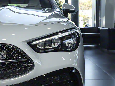 2026�� CLE 260 ������ܳ�