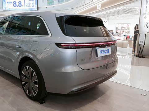 2026�� Ultra