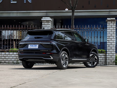 2026�� 2.0T ����������
