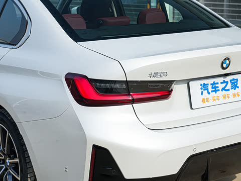 2026�� 325i M�˶���װ