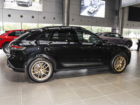 2026�� Macan 2.0T ���ΰ�