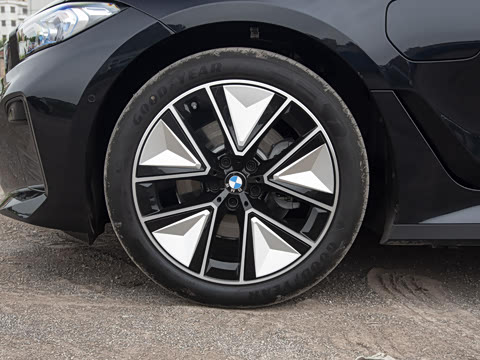 2026�� �Ŀ� eDrive 40L ��ҹ�˶���װ
