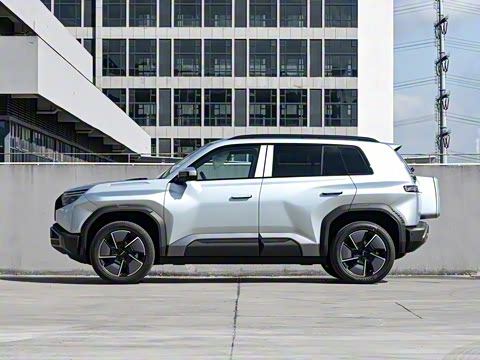 2025�� 501KM ����Ultra��