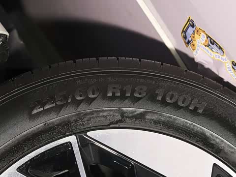 2025�� ����SMART�� 64.2kWh