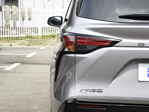 2027�� 2.5L ˫������������