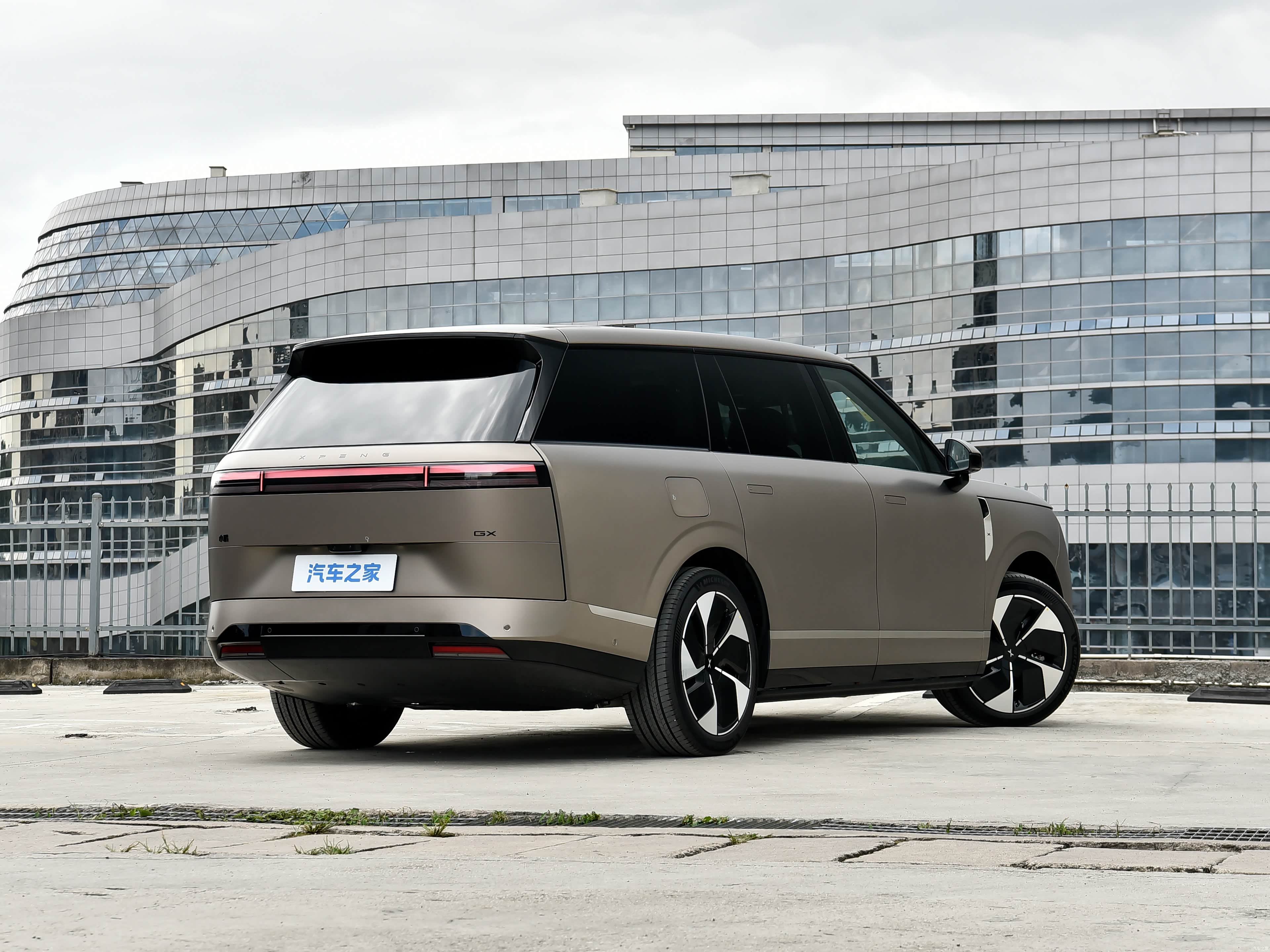 XPeng GX, миниатюра 7