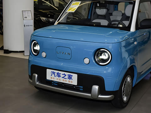 2025�� ������