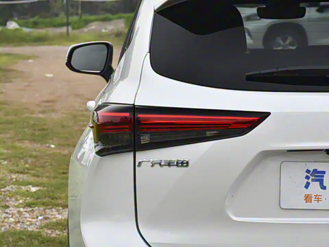 2026�� 2.5L���ܵ��˫������������ 7��